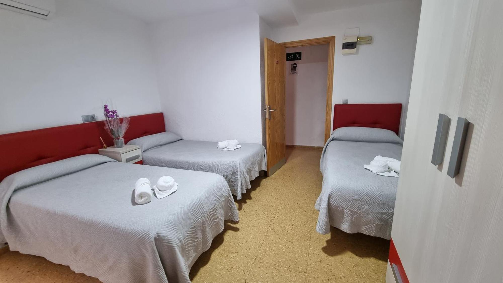 Pension Colon San Juan  ภายนอก รูปภาพ